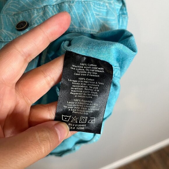 Kavu blue and white patterned button down shirt - Picture 5 of 6